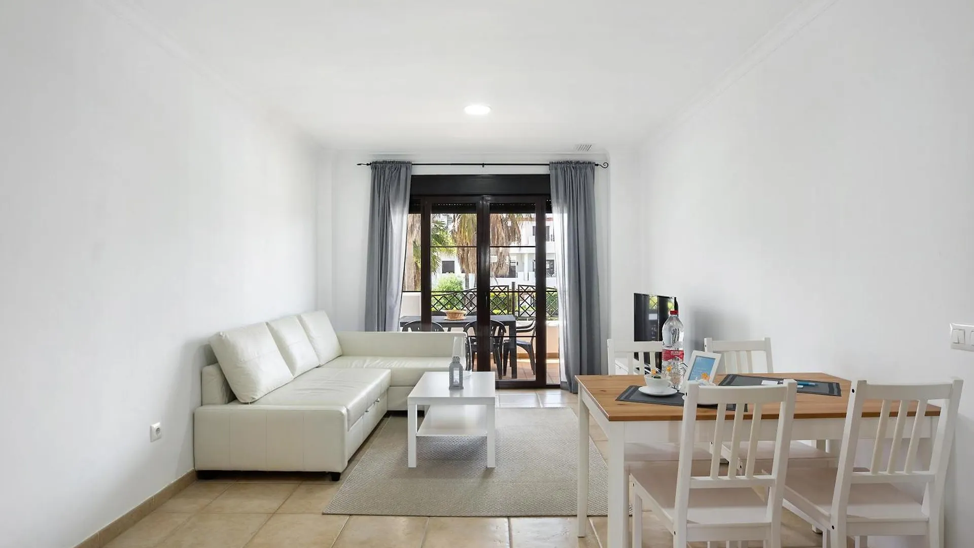 Apartamento Coto 108 Primera Planta Chiclana de la Frontera Spain